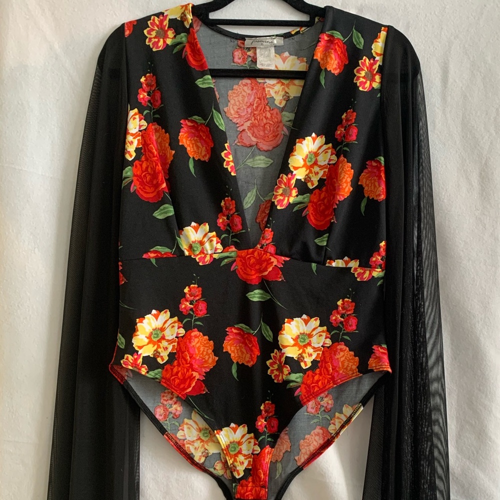 Low cut v-neck bodysuit